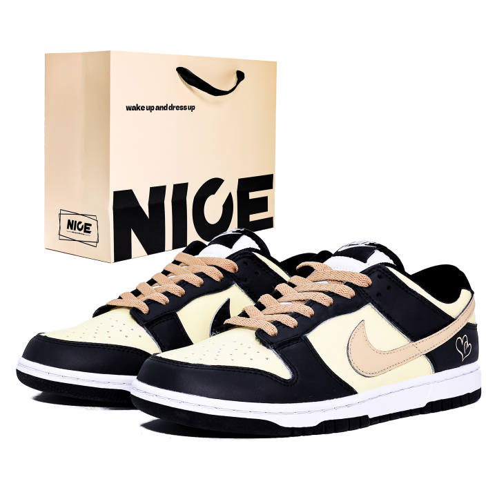 Nike Nike Dunk Abrasion Resistant Slip Resistant Low top Skateboard Shoes Women's Yellow