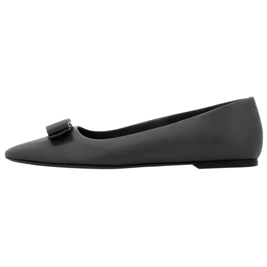 FERRAGAMO Vara Leather Casual Shoes Women's Black