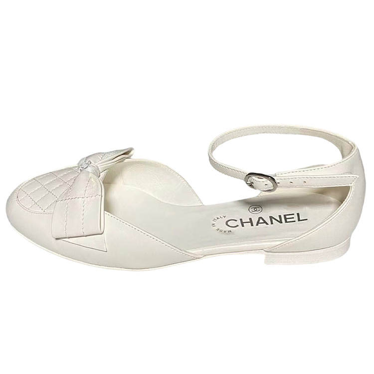 CHANEL Women's Casual Shoes Women's White