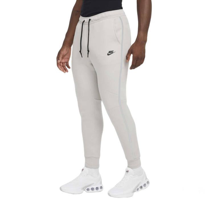 Nike Nike Knitted Sweatpants Men's Light Iron Ore Black Moderate Cuffed Pants