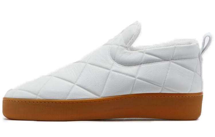 Bottega Veneta Quilt Low top Skateboard Shoes Men's White