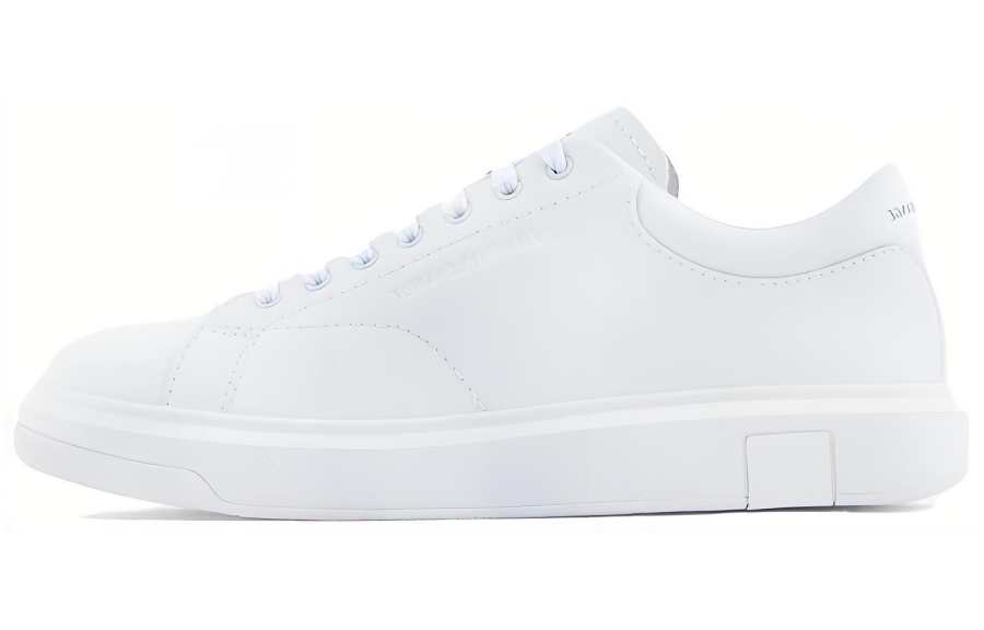 ARMANI EXCHANGE Cow Leather Low top Skateboard Shoes Men's White