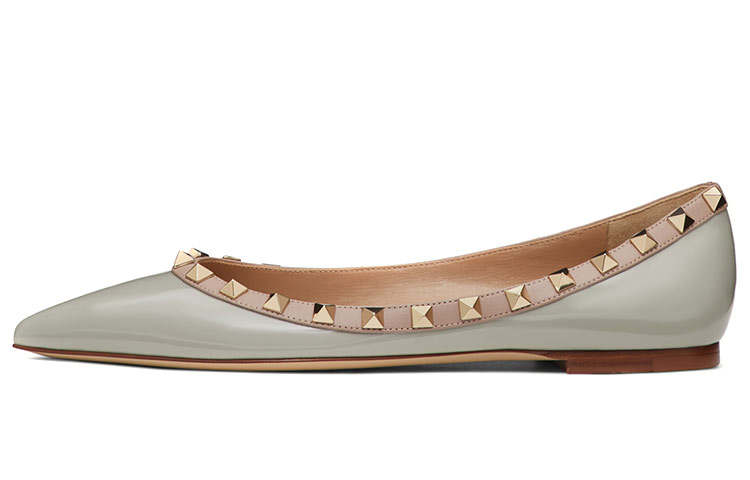 Valentino Rockstud Leather Casual Shoes Women's Green