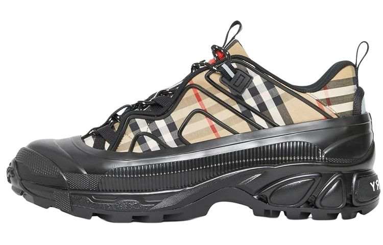 Burberry Arthur Low top Casual Shoes Men's Brown Black
