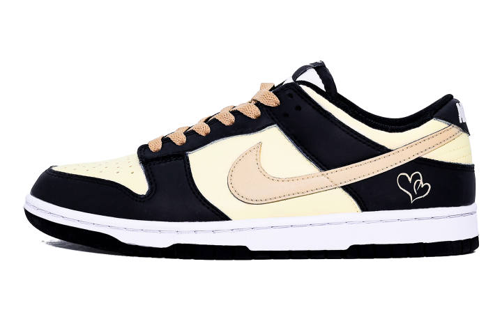 Nike Nike Dunk Abrasion Resistant Slip Resistant Low top Skateboard Shoes Women's Yellow