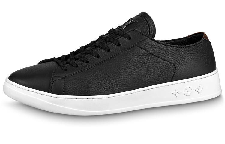 LOUIS VUITTON Resort Cow Leather Low top Stylish Skateboarding Shoes Men's Black