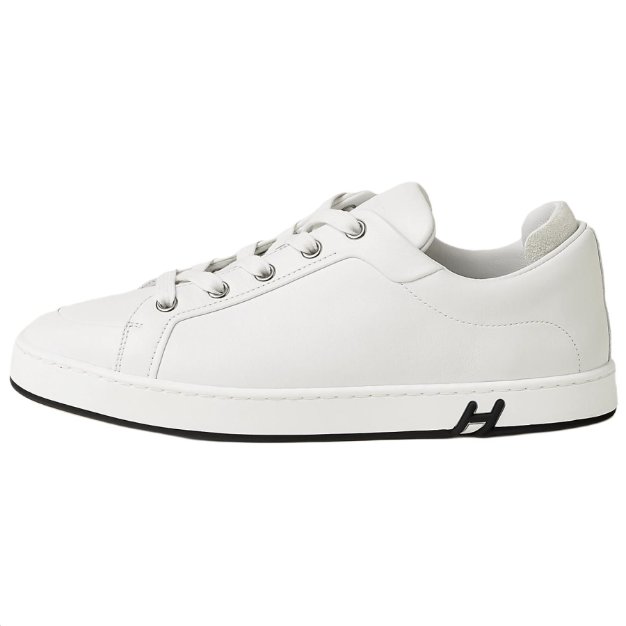 HERMES Kid Low top Skateboard Shoes Women's White