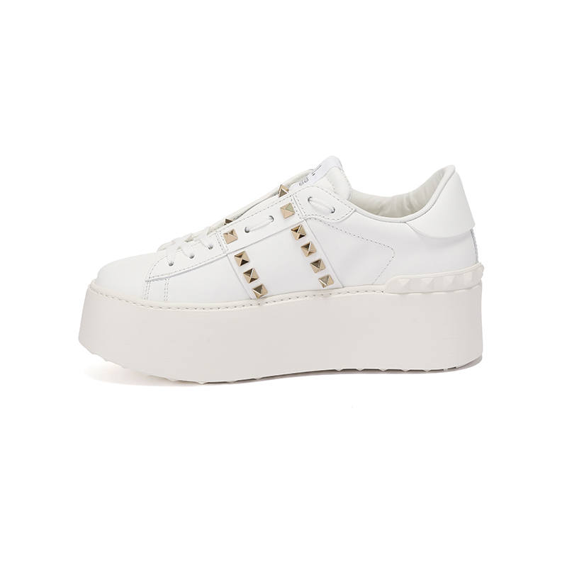 Valentino Cow Leather Low top Casual Shoes Women's White