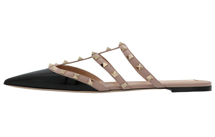 Valentino Rockstud No Special Function Closed Toe Slippers Women's Black