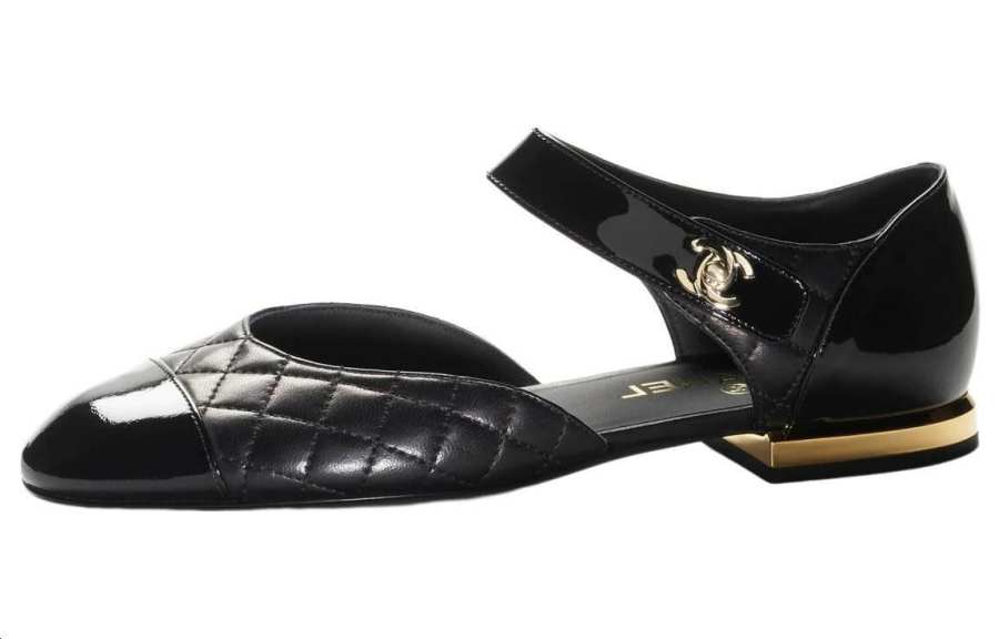CHANEL Leather Women's Casual Shoes Women's Black