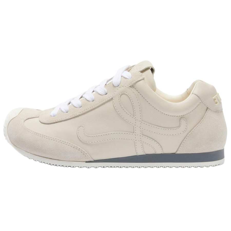 LOEWE Ballet Runner 2.0 Cow Leather Low top Casual Shoes Women's White