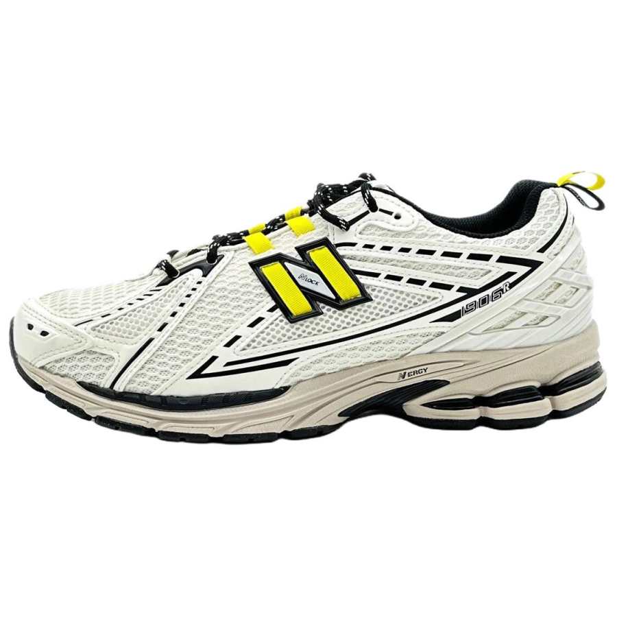 GANNI New Balance x GANNI Low top Casual Shoes Unisex White Heron