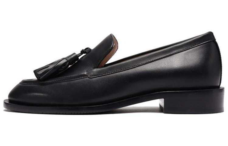 Stuart Weitzman Stuart Weitzman/SW Loafers Women's Black