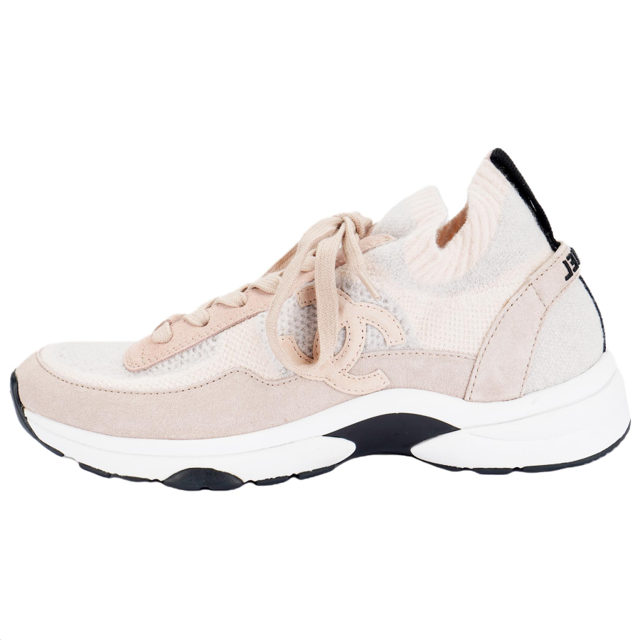 CHANEL Low top Casual Shoes Women's Pink