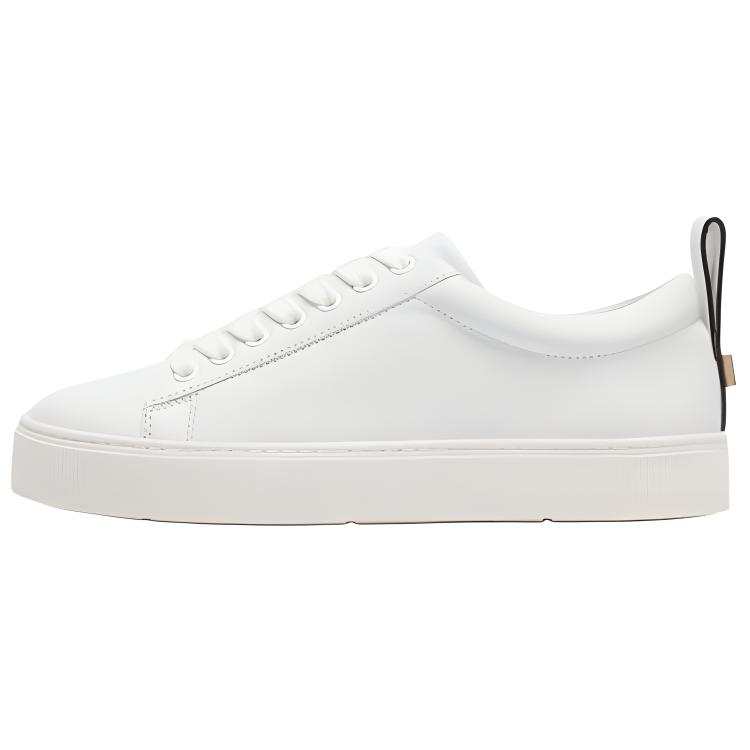 Stuart Weitzman Stuart Weitzman/SW ADLEY Low top Skateboard Shoes Women's White