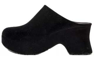 LOEWE Terra Rubber Sole Closed Toe Slippers Women's Black