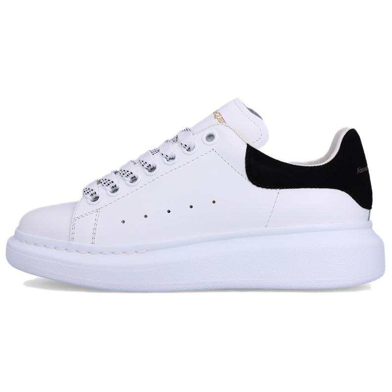 Alexander McQueen Oversized Sneaker Low top Casual Shoes Women's White Black