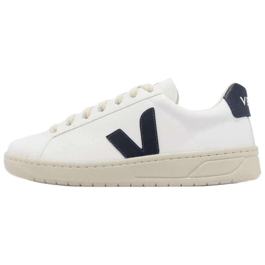 VEJA Urca Cwl Leather Low top Skateboard Shoes Women's White