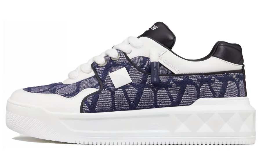 Valentino Garavani One Stud Xl Lace-Up Sneakers