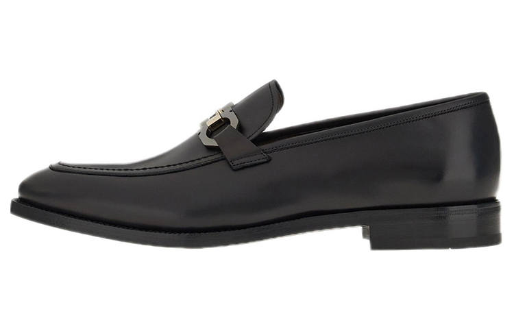 FERRAGAMO Gancini Leather Moccasin Shoes Men's Black