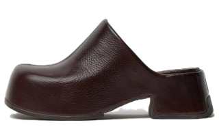 MIISTA Closed Toe Slippers Women's Brown
