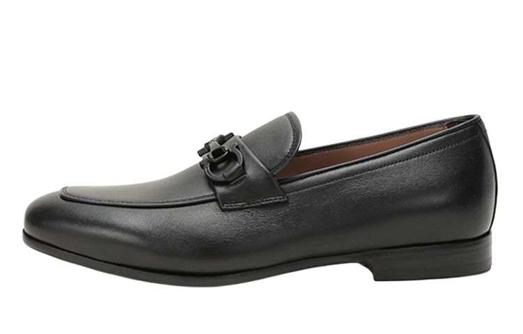 FERRAGAMO Gancini Ornament Dress Shoes Men's Black