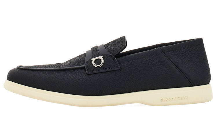 Ferragamo FERRAGAMO Gancini-plaque Leather Loafers