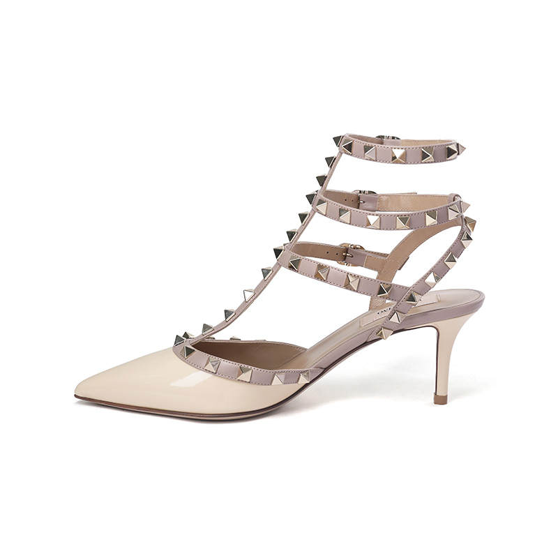 Valentino ROCKSTUD Patent Leather Slim Heel High Heels 6.5cm Women's Ivory