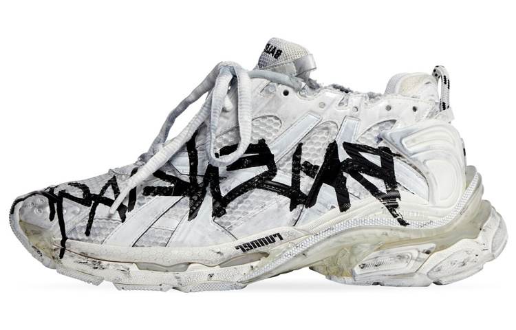 Balenciaga Balenciaga Graffiti Runner Sneakers