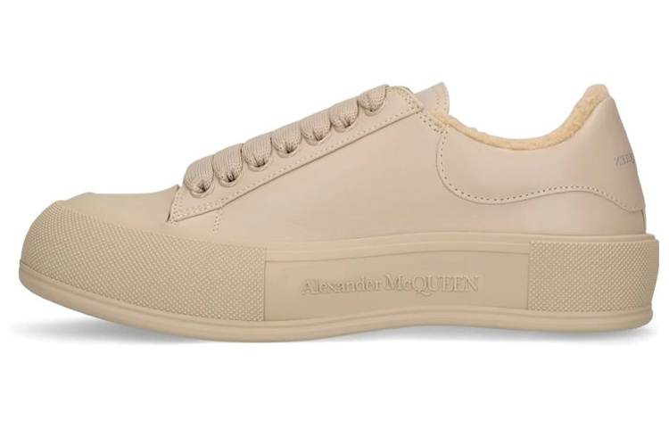 Alexander McQueen Deck Leather Low top Stylish Skateboarding Shoes Women's Beige