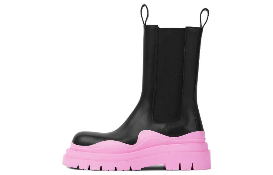 Bottega Veneta Tire Chelsea Boots Women's