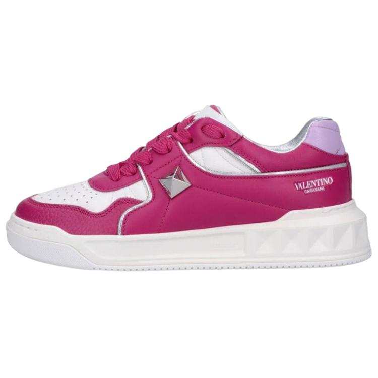 Valentino One Stud Leather Low top Stylish Skateboarding Shoes Women's Pink