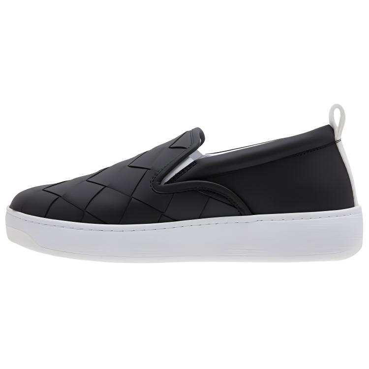 Bottega Veneta Maxi Intreccio Leather Stylish Skateboarding Shoes Men's Black