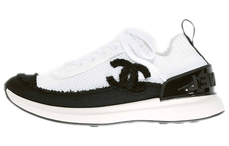 CHANEL Low top Casual Shoes Women's White Black