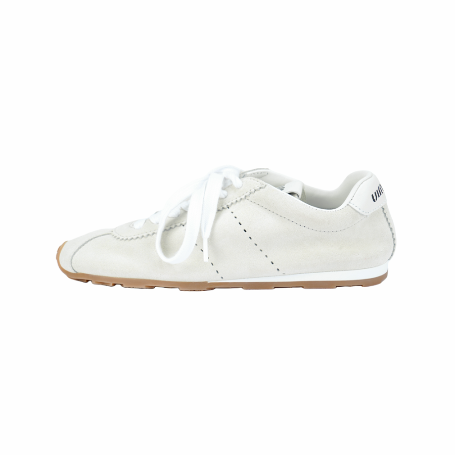 MIU MIU Low top Casual Shoes Women's White
