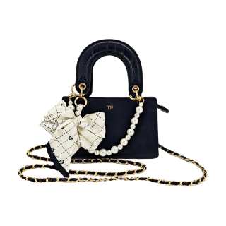 TOM FORD Custom Makeup Bag Leather Crossbody Bag, Handbag Dust Resistant Portable Storage
