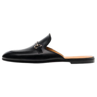 Magnanni Closed Toe Slippers Women's Black