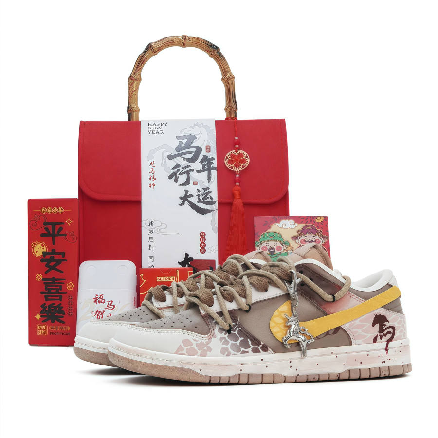Nike Nike Dunk CNY Horse Year, Mid Winter Gold, Spring Festival Limited Edition Leather Cushioning Abrasion Resistant