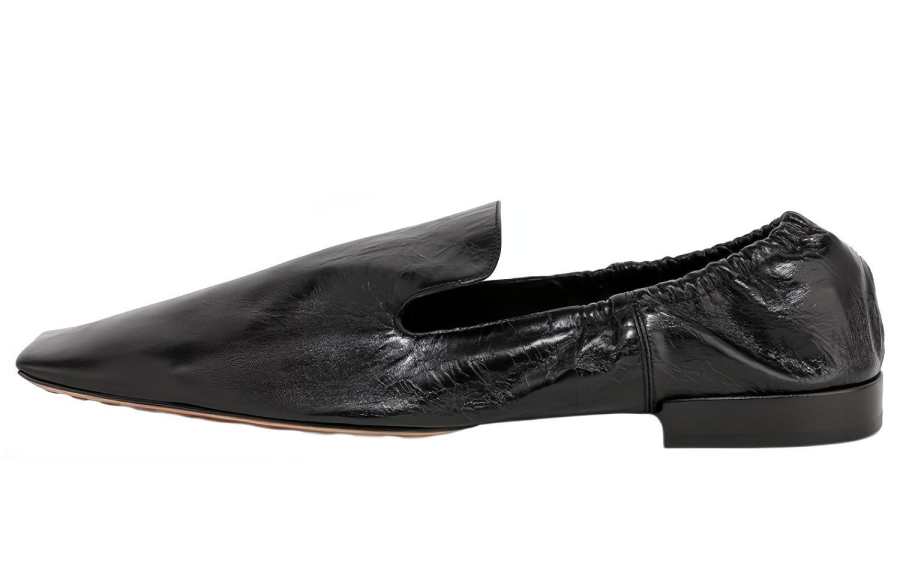 Bottega Veneta Leather Casual Shoes Women's Black