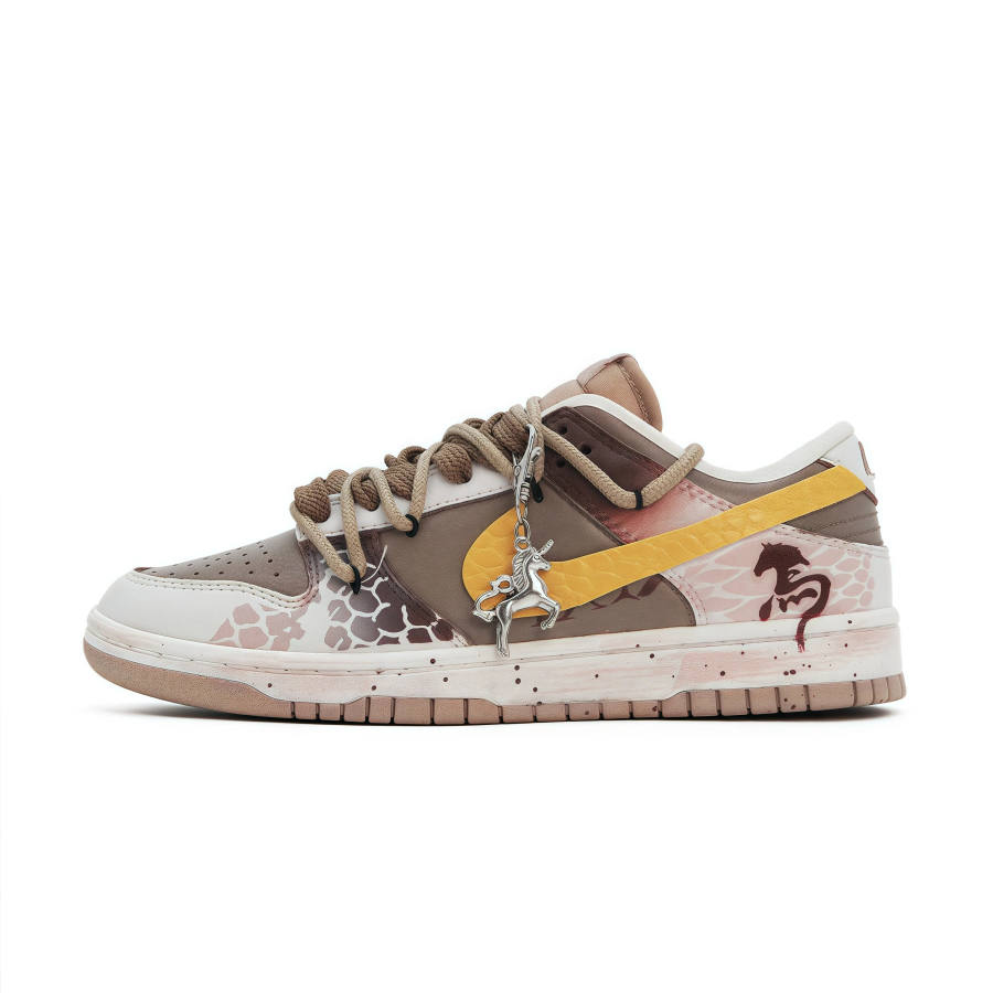 Nike Nike Dunk CNY Horse Year, Mid Winter Gold, Spring Festival Limited Edition Cushioning, Wear Resistant Low top