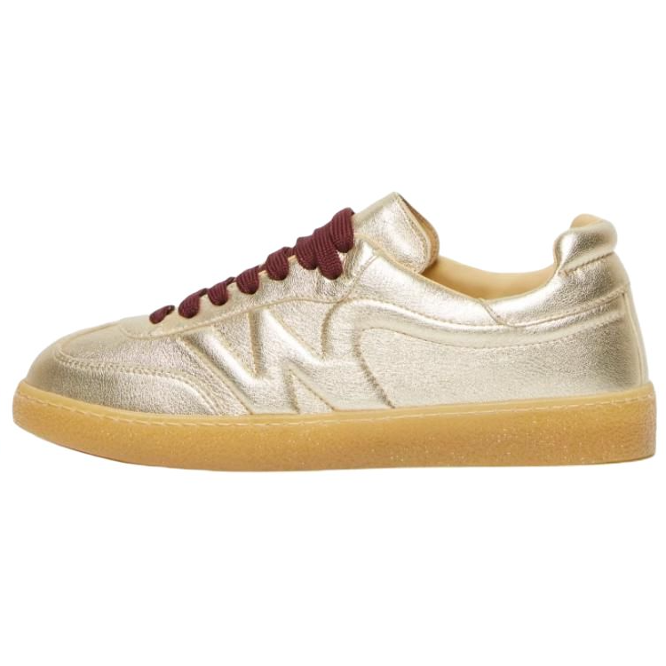 WEEKEND MaxMara Low top Skateboard Shoes Women's Gold