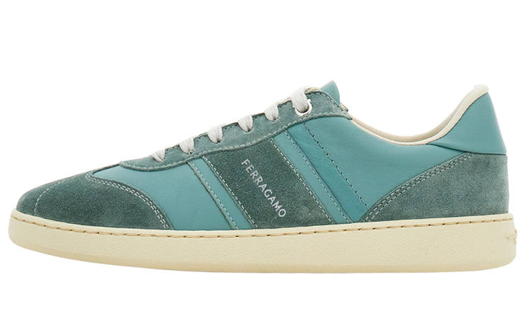 Ferragamo FERRAGAMO Logo-embossed