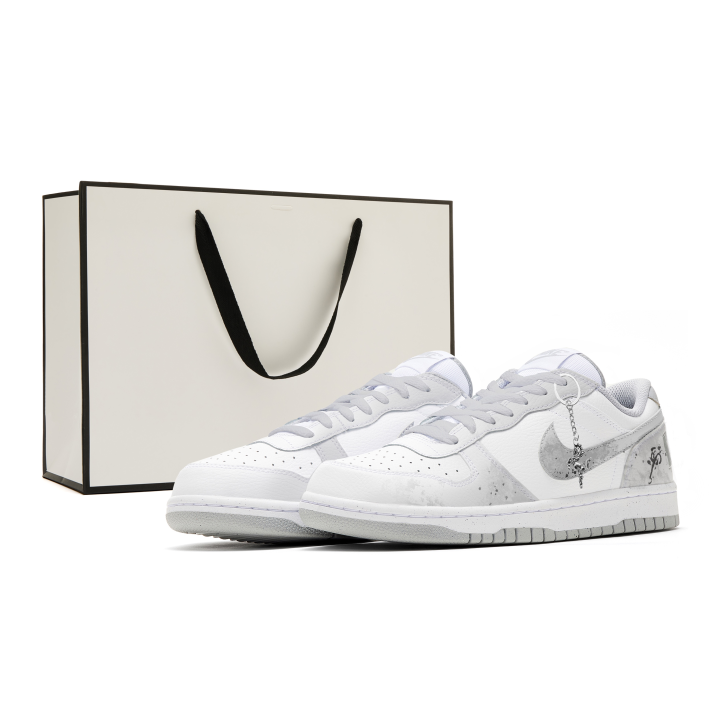 Nike Nike Big Abrasion Resistant Low top Skateboard Shoes Men's