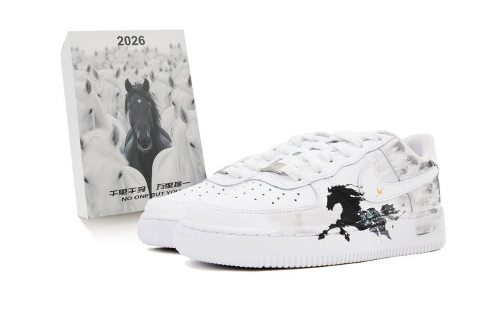Nike Nike Air Force 1 Abrasion Resistant Slip Resistant Low top Skateboard Shoes Men's White Black
