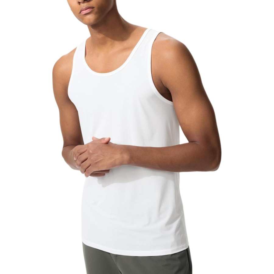 UNIQLO AIRism Tank Tops Men's White Crew Neck Moderate Other
