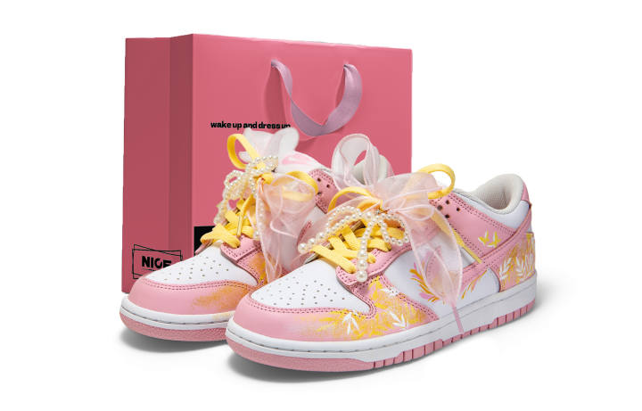 Nike Nike Dunk Leather Abrasion Resistant Breathable Abrasion Resistant Breathable Low top Kids' Skateboarding Shoes