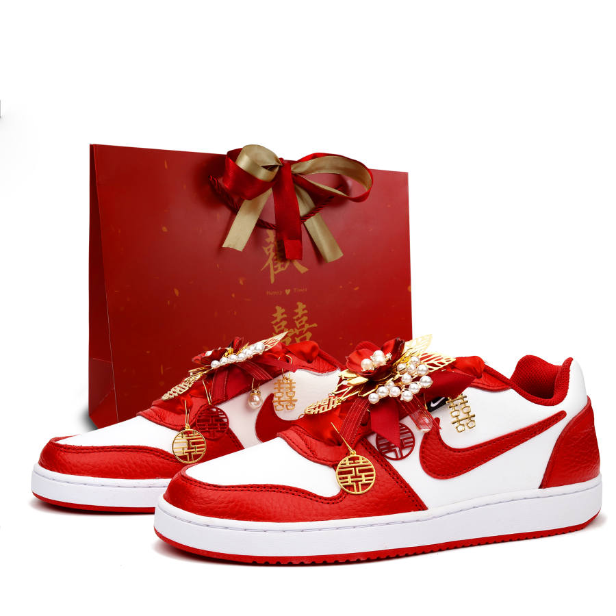 Nike Nike EBERNON In The Name Of Love Height Increasing Slip Resistant Height Increasing Slip Resistant Low top