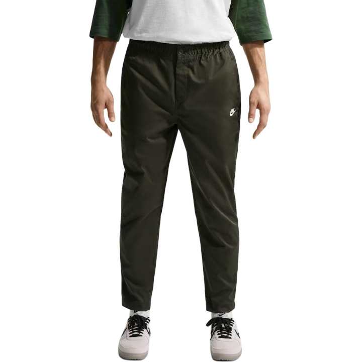 Nike Nike Club Men's Woven Tapered Pants