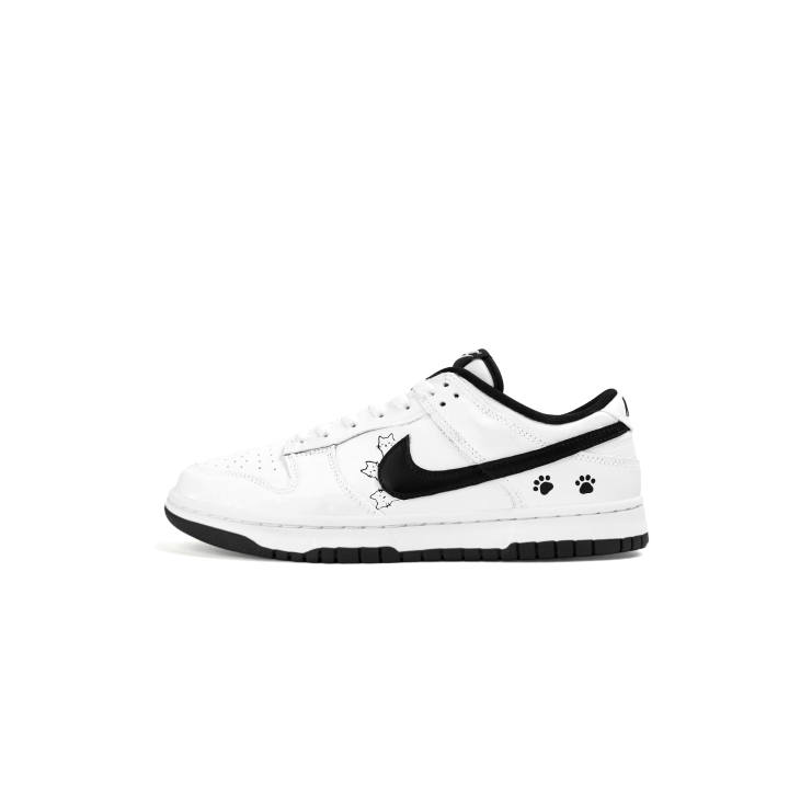 Nike Nike Dunk Leather Abrasion Resistant Lightweight Cushioning Slip Resistant Low top Skateboard Shoes White Kids'