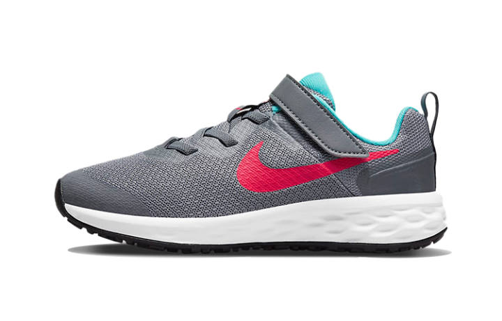 Nike Nike REVOLUTION Slip Resistant Cushioning Abrasion Resistant Breathable